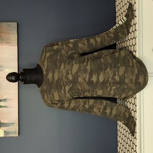 Long sleeve Camo Tee